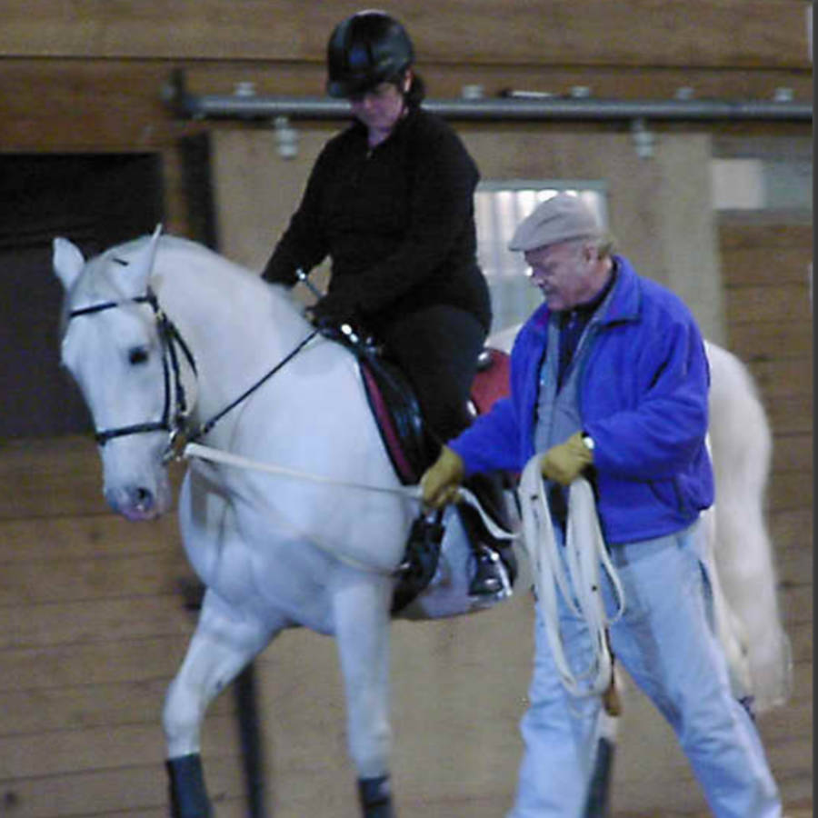 Karl Mikolka from The Spanish Riding School helping Jenice with Magic